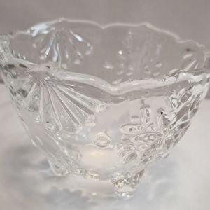 Vintage Mikasa Crystal Snowflake footed votive candle holder 3"